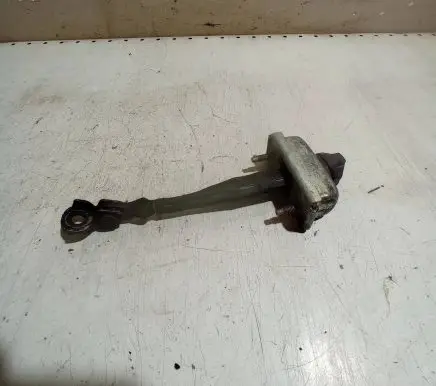Opel Astra J Rear door check strap stopper 13270612AB