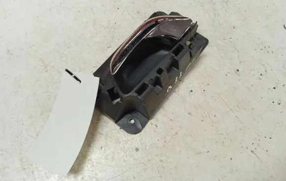 Volvo S80 Front door interior handle 091700454 7847