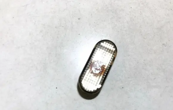 Volkswagen Golf IV Front fender indicator light 3a0949117b