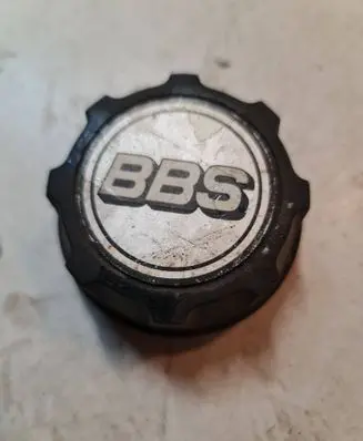 Volkswagen Golf II Non-original wheel cap 60MM