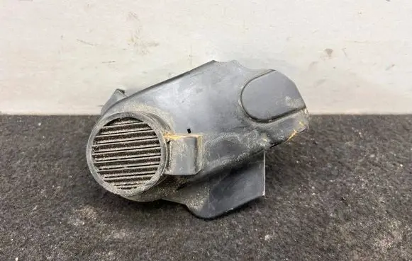 Audi A3 S3 A3 Sportback 8P Other engine bay part 06H109121G
