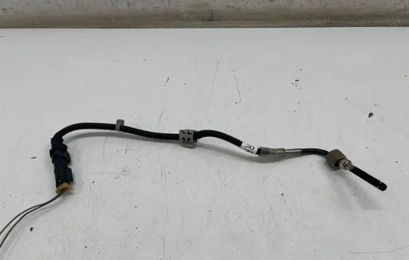 Mercedes-Benz SLC R172 Exhaust gas temperature sensor A0009053505