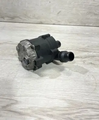BMW 3 F30 F35 F31 Electric auxiliary coolant/water pump 8638240 0392024065
