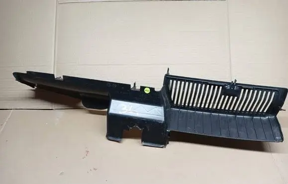 Volkswagen PASSAT B9 Intercooler radiator 3J0121330A