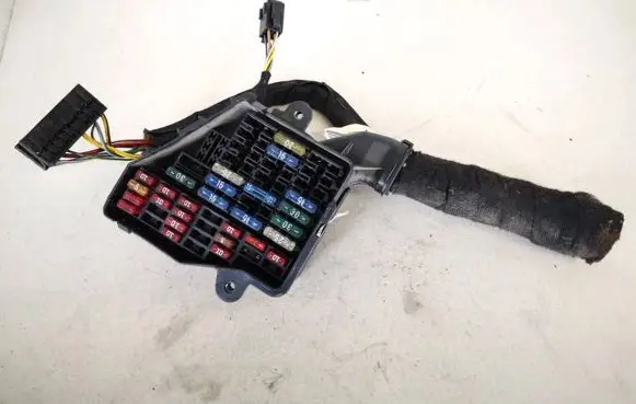Volkswagen PASSAT B5 Fuse box set
