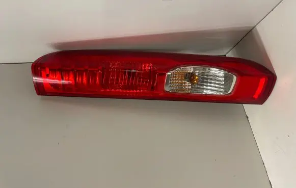 Opel Vivaro Rear/tail lights 8200415251 89316021 93854432