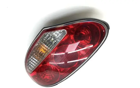 Jaguar XK8 - XKR Rear/tail lights LJE4901AA 89022601