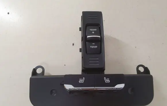 Porsche Macan (95B) Seat heating switch 95B907049L