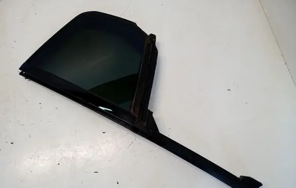 Citroen C5 Aircross Rear door window glass 9816906180