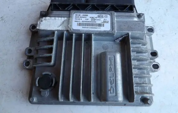 KIA Venga Engine control unit/module 391302A300 28264012