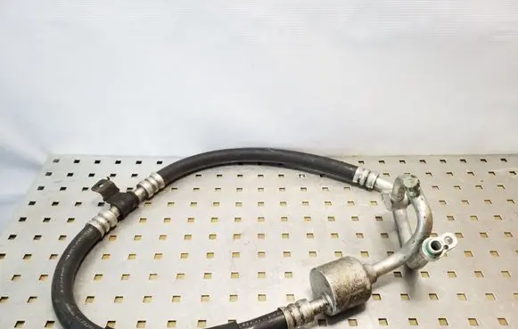Hyundai Terracan Air conditioning (A/C) pipe/hose