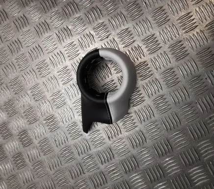 Nissan Juke II F16 Dash center air vent grill 684106PA0A