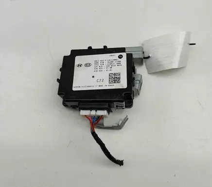 KIA Ceed Voltage converter/converter module 41W8J21000 95300J7200