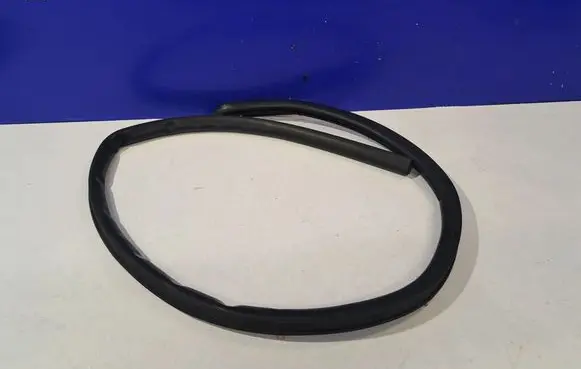 Jaguar F-Type Front door rubber seal 5F030217