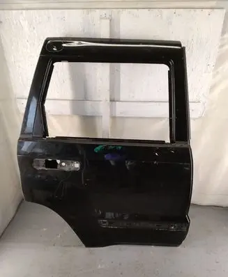 Jeep Grand Cherokee (WK) Rear door 330N012