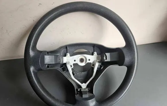 Toyota Aygo AB10 Steering wheel GS12001840