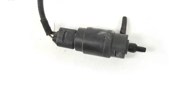 Iveco Daily 5th gen Windscreen/windshield washer pump 504015670