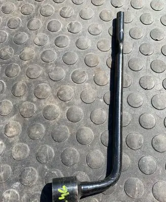 Hyundai i20 (PB PBT) Wheel nut wrench 