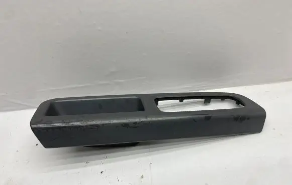 Volvo V50 Front door window switch trim 8679473