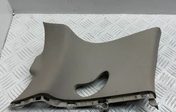 Nissan Juke I F15 (C) pillar trim 769351KB0A