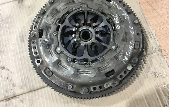 Volkswagen PASSAT CC Clutch set kit 03G141031K