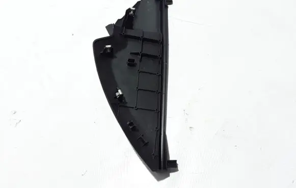 Opel Vivaro Panel trim 689211920R