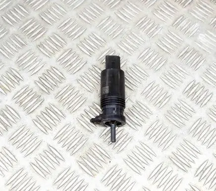 Tesla Model 3 Windscreen/windshield washer pump 111016400B