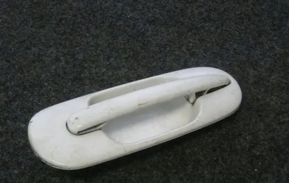 Honda CR-V Front door exterior handle
