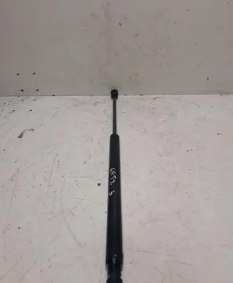 Hyundai Getz Tailgate/trunk strut/damper 817701C001 8427RJA0370N 024701