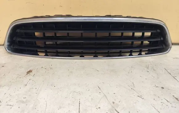 Mini Cooper Countryman R60 Front bumper upper radiator grill 9801581 9803635 MN9801582