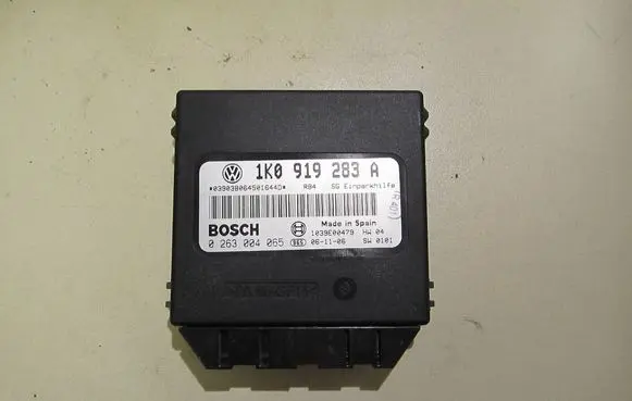 Volkswagen Golf V Parking PDC control unit/module 1K0919283A 063004065 1039E00479