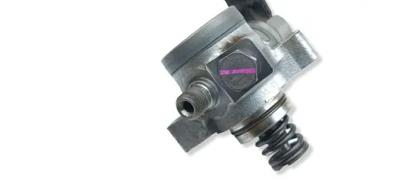 Toyota GT 86 Fuel injection high pressure pump 16625JB000