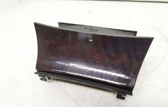 Mercedes-Benz E W211 Car ashtray A2116802852