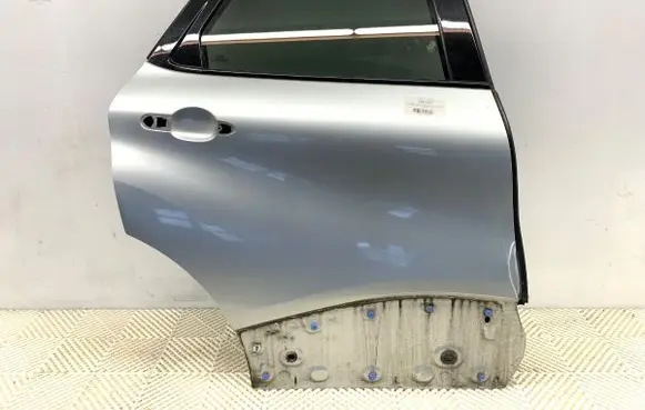 Rear door