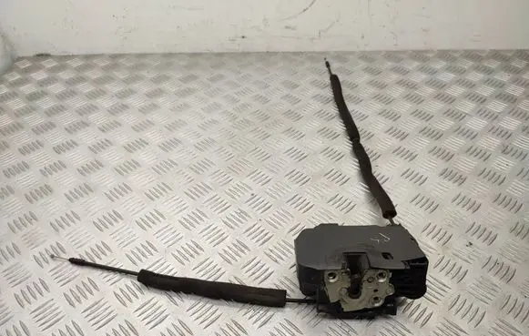 Iveco Daily 6th gen Front door lock 5801529301C