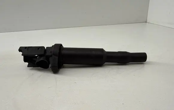 BMW 5 F10 F11 High voltage ignition coil 0221504470