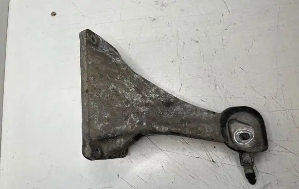 BMW X5 E53 Engine mounting bracket 1097000