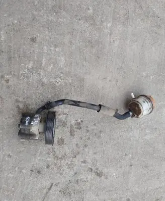 Suzuki Grand Vitara II Power steering pump