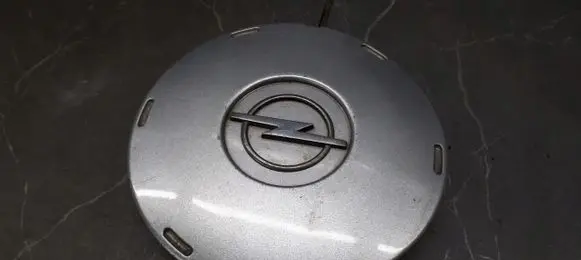 Opel Astra F Original wheel cap 