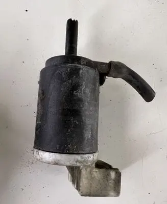 Windscreen/windshield washer pump