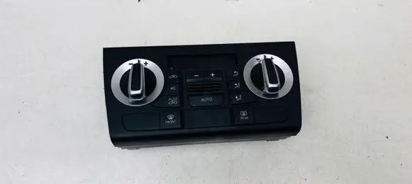 Audi Q3 8U Climate control unit 8U0820043B