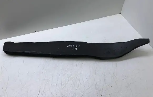 Nissan Juke I F15 Fender foam support/seal 