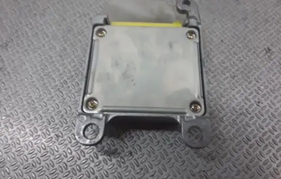 Toyota RAV 4 (XA20) Airbag control unit/module 8917042090