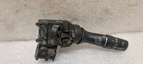 Toyota Auris 150 Wiper control stalk 17F243 02410
