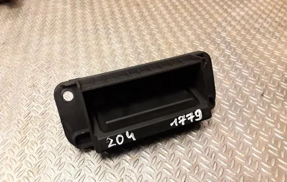Mercedes-Benz C W204 Tailgate/boot open switch button 2047500293 A2047500293