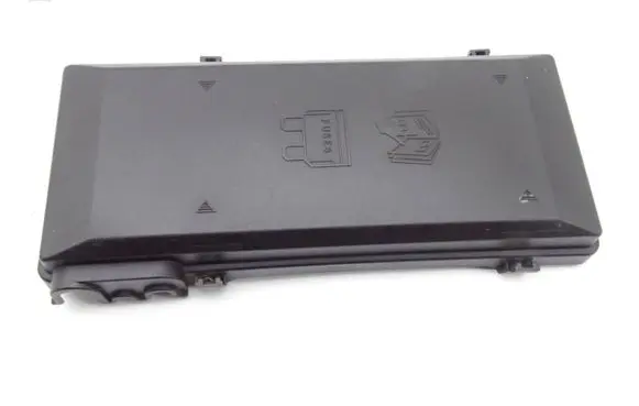 Land Rover Discovery Fuse box cover 67278