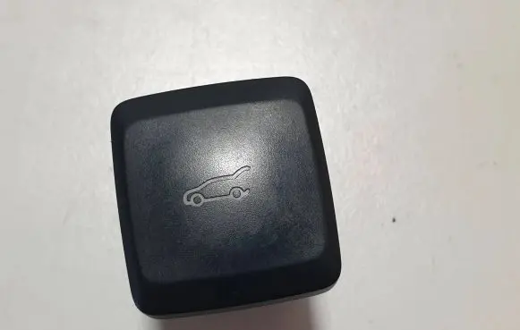 Ford Fusion II Tailgate/boot open switch button DG9T196514AAW U3NFA 1310046R1
