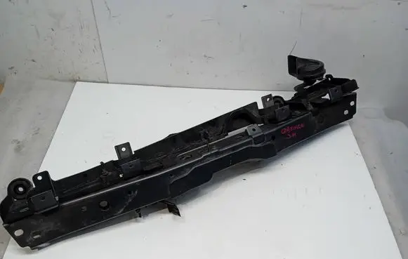 Nissan Qashqai Radiator support slam panel