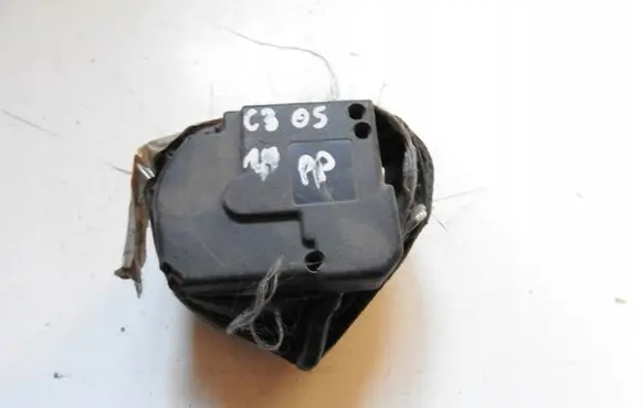Citroen C3 Picasso Seat belt trim 18678j776