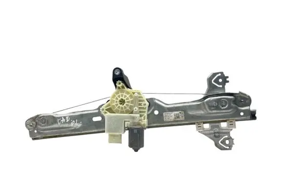 Renault Kadjar Front door window regulator with motor 807205433R E11269400 A1AS51